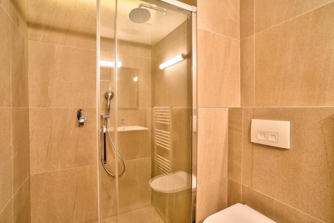 130 - Urban Brand New 110M2 Flat In Montorgueil Apartment Paris Bagian luar foto